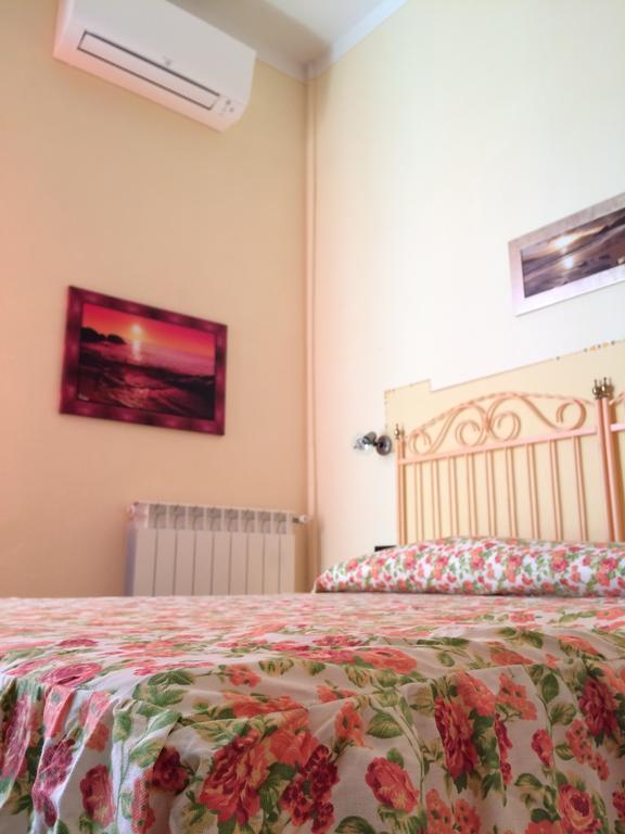 Lungomare Hotel Марина-ді-Чечина Екстер'єр фото
