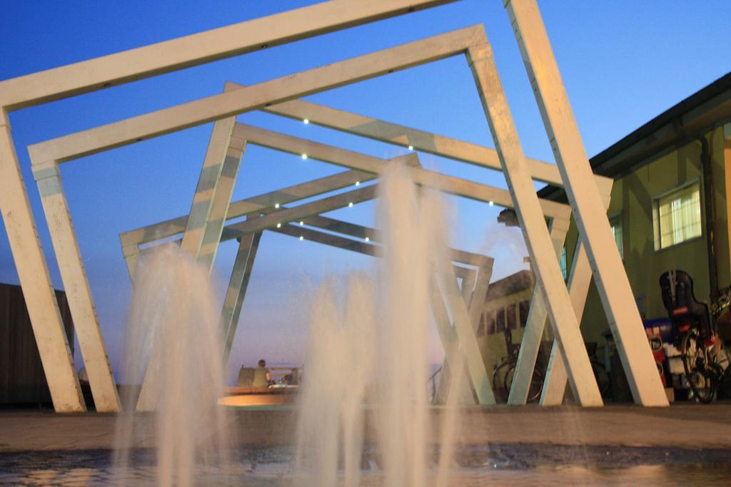Lungomare Hotel Марина-ді-Чечина Екстер'єр фото